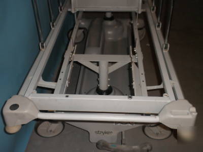 Stryker 720 transport stretcher / gurney