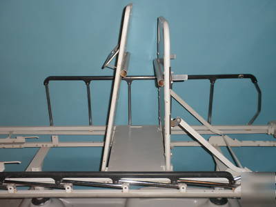 Stryker 720 transport stretcher / gurney