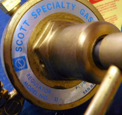 Regulator scott specialty gases model no. 11