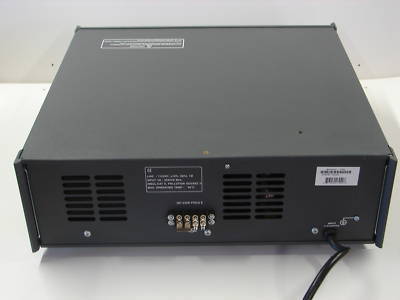 Bk 1794 hi-current dc power supply 0-32V/0-30A 