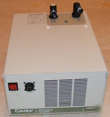 Cary temperature controller for spectrophotometers