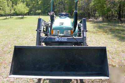 4WD 4X4 compact diesel tractor with loader - no 