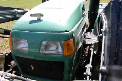 4WD 4X4 compact diesel tractor with loader - no 