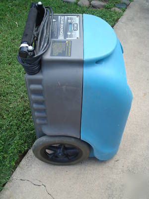 Drizair drieaz 1200 F203 professional dehumidifier 