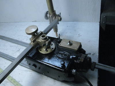 Airco 10B good track cutting machine w/track & torch