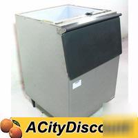 Hoshizaki restaurant bar 360LB ice storage bin b-500PF