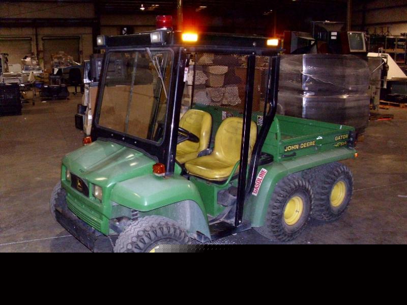 2001 john deere gator 6X4 utility vehicle gasoline
