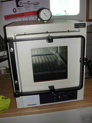 Precision 29 vacuum oven,1.5 cu ft,35-200Â°c, 1 shelf