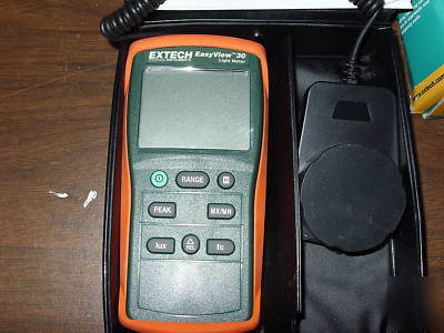 New extech easy view digital light meter model EA30
