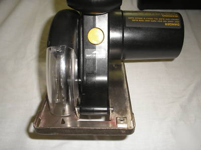 Panasonic 15.6V metal cutter EY3530 great tool 