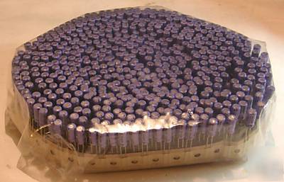 New capacitors, elgen, 33UF @ 35V, radial, 600 pc, 
