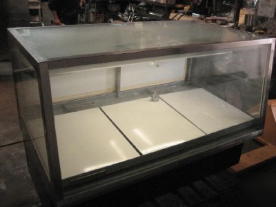 Bakery case 59