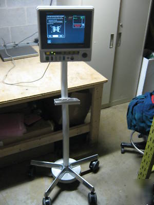 Marquette eagle 4000 multi-parameter patient monitor