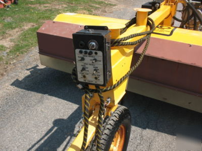 Mb 53MH 9' street sweeper broom towable sweepster nice 