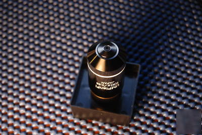 Olympus umplanfl 100X/0.95 inf/0 microscope objective