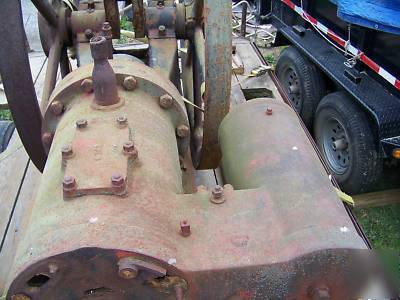 15 hp reid oil field hitt miss gas engine on skid