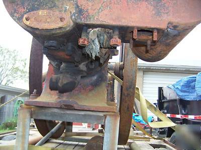 15 hp reid oil field hitt miss gas engine on skid