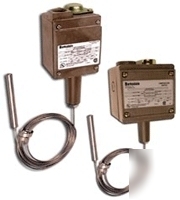 New barksdale temperature switch -T2H-H251