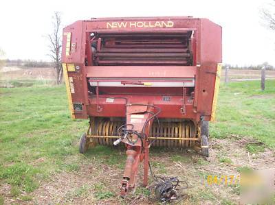 New nice working holland 855 fastnet round baler 5 x 5