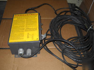 Scientific technologies light curtain safety controller