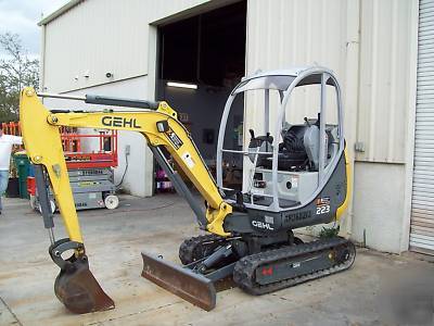 Gehl 223 excavator,4248 lbs,06,191 hrs,dig 8' we ship