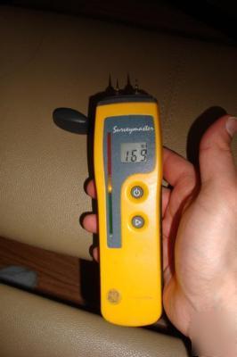 New surveymaster protimeter used with pins and ferrules