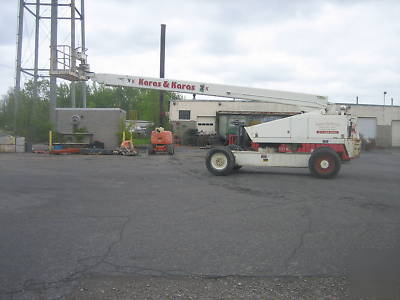 Snorkel 4WD diesel 80' boomlift runs great jlg genie hd