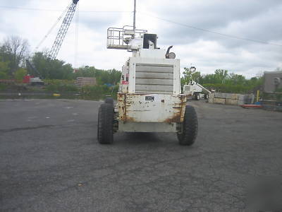 Snorkel 4WD diesel 80' boomlift runs great jlg genie hd