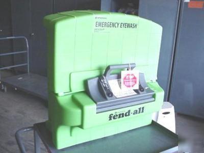 Sperian pure flow 1000 emergency eye wash station 