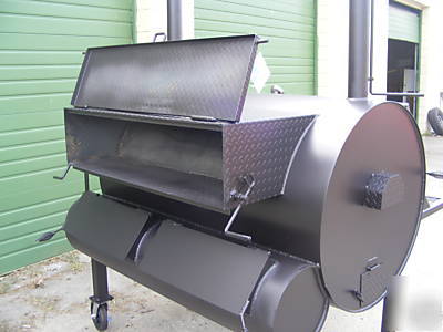 Bbq rotisserie smoker w/ casters cadillac cooker