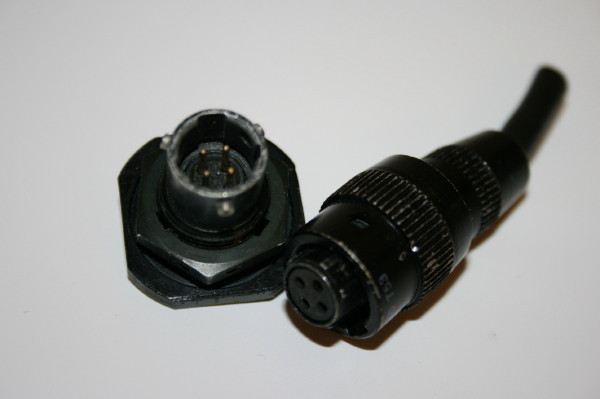 Quality 4 pin locking plug & socket BSA1EB