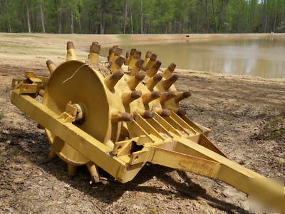 Sheeps foot roller / earth compactor - great shape 