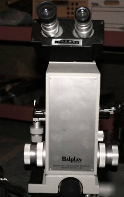 Bausch & lomb bi-nocular microscope, halogen, 110 volts