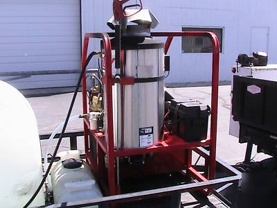 Hotsy hot water pressure WASHER1260SSG trailer 3000 psi