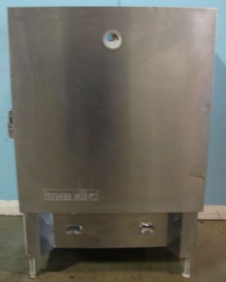 Silver king two head refrigerated milk dispenser w/legs