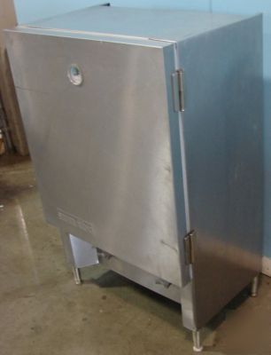 Silver king two head refrigerated milk dispenser w/legs