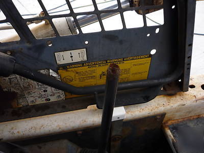 Bobcat 843 skid loader skidsteer, must see, low 