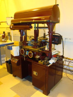 Crystal lake cylindrical grinder plain od dro precision