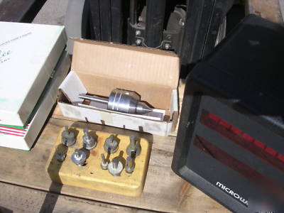 Crystal lake cylindrical grinder plain od dro precision