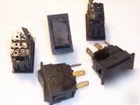 New lot- 10X rocker switches 10A 250VAC spdt 1/4