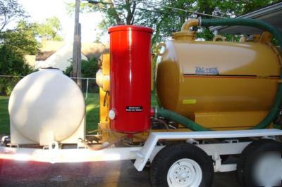 Vactron vacuum excavator ditch witch vermeer excavation