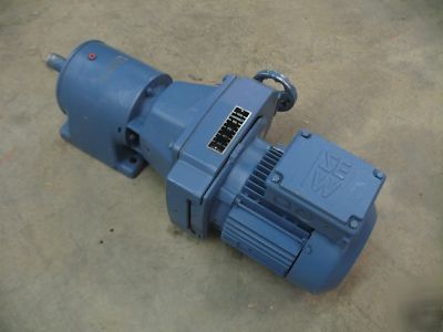 New sew eurodrive variable speed gear drive 7.6 - 38RPM 