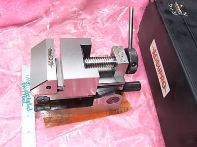 New sine vise in box accupro excellent $1400 when new 