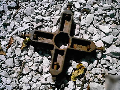 Dempster windmill tower storm stay, early model 7