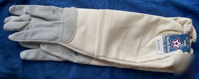 Beekeeping/beekeeper gloves size medium made in usa