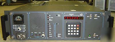 Motorola 2225 uhf communications radio/transceiver