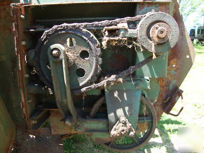 New avco idea 5 ton pto manure spreader