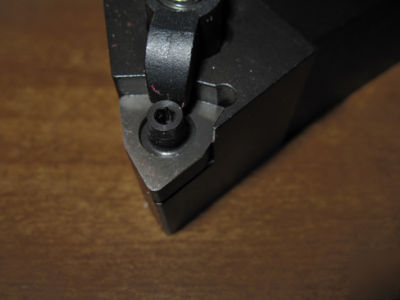 New dorian mwlnr 16-4D lathe tool holder 