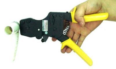 One hand pex cinch clamp tool (patent pending)