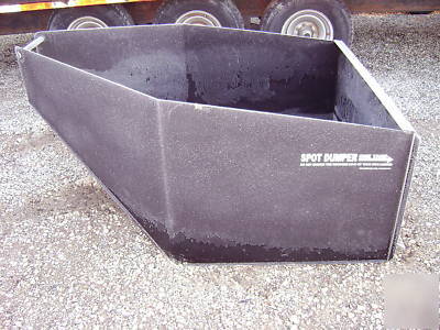 Concrete / material dump bucket 